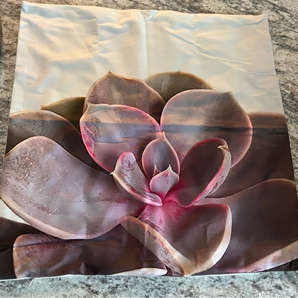 Other - Pink and Gray Succulent Print Pillow Cover 17.5 x 17.5 NWOT